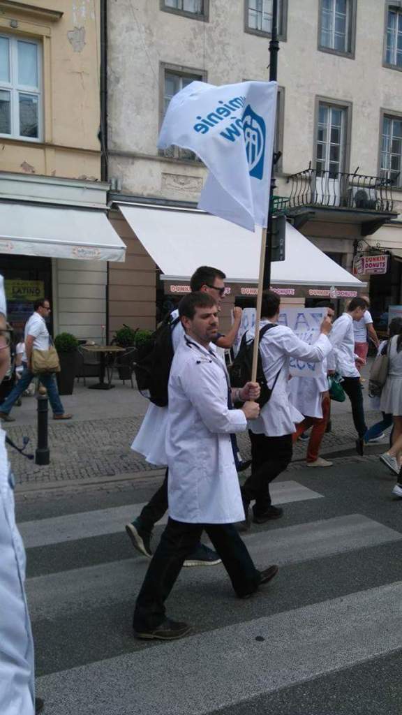 received_1309870359042370